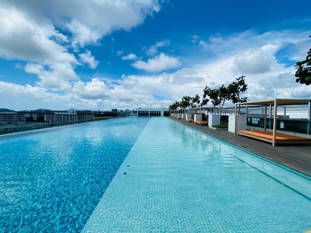 Jy Vacation Home New & Modern Suite Infinity Pool-Sutera Avenue コタキナバル エクステリア 写真